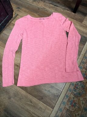 GAP Coral Crewneck Sweater